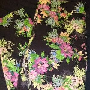 New Directions Flower Pants